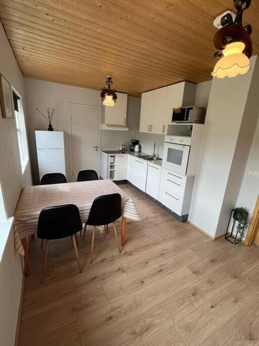 Black Valley Apartment Thoroddsstathir Eksteriør bilde